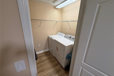 Copropriété à louer à Orlando, Floride: 3 chambres, 129.69 m2 № 2393538 - photo 11