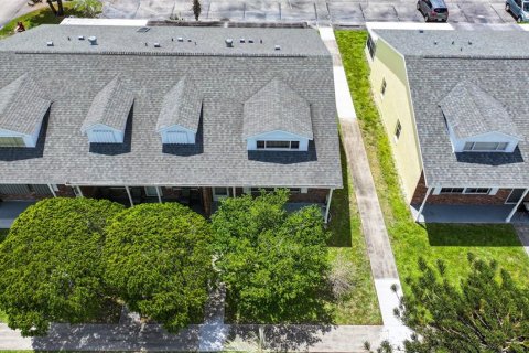 Adosado en venta en Micco, Florida, 2 dormitorios, 142.42 m2 № 2103890 - foto 13