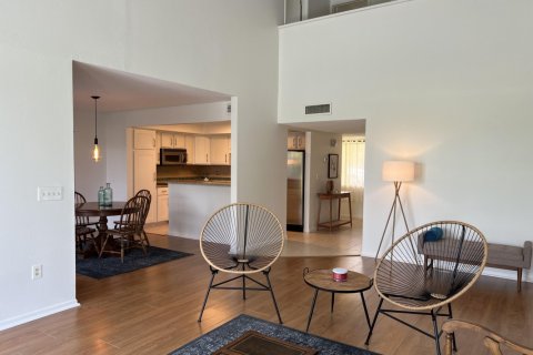 Condominio en alquiler en Ponte Vedra Beach, Florida, 2 dormitorios, 145.58 m2 № 771596 - foto 1