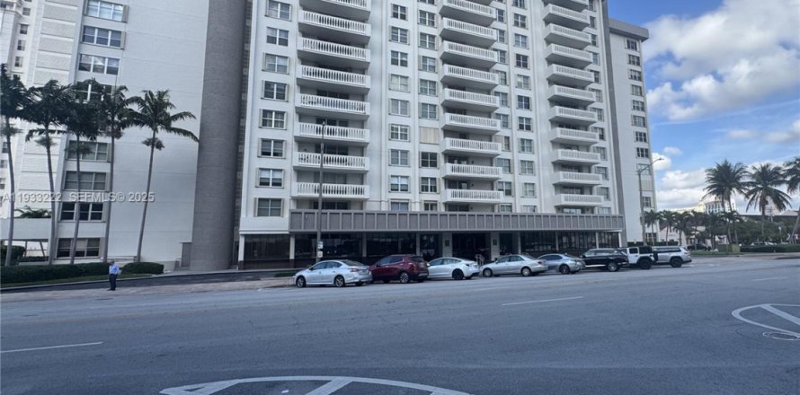 Condo à Coral Gables, Floride, 2 chambres  № 2035490