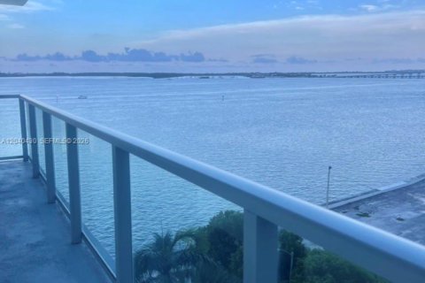 Condo in Miami, Florida, 1 bedroom  № 2086664 - photo 14