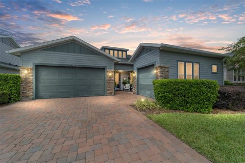 House in OCALA PRESERVE in Ocala, Florida 3 bedrooms, 210.24 sq.m. № 1910880 - photo 1