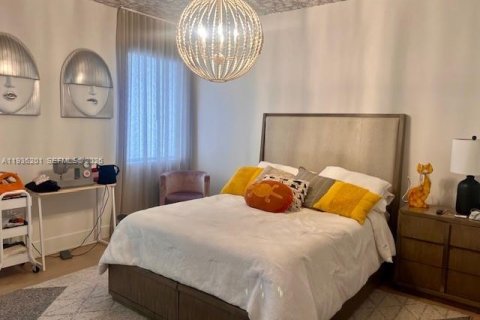 Купить виллу или дом в Дорал, Флорида 8 комнат, 319.21м2, № 1996916 - фото 20