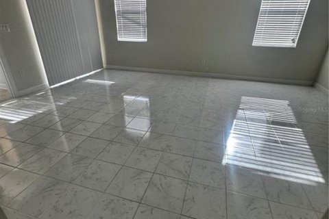 House in Ocala, Florida 3 bedrooms, 243.31 sq.m. № 1793988 - photo 4