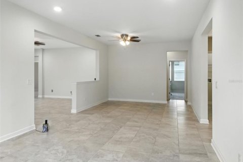 House in Ocala, Florida 3 bedrooms, 243.31 sq.m. № 1793988 - photo 19