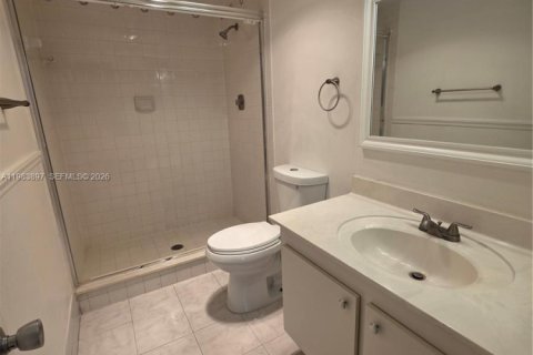 Condominio en venta en Hollywood, Florida, 2 dormitorios, 102.19 m2 № 2049490 - foto 12