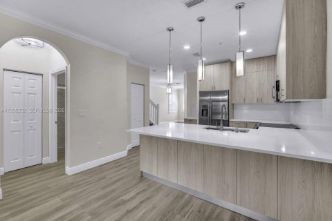 Купить таунхаус в Плантация, Флорида 3 спальни, 185.06м2, № 1997210 - фото 11