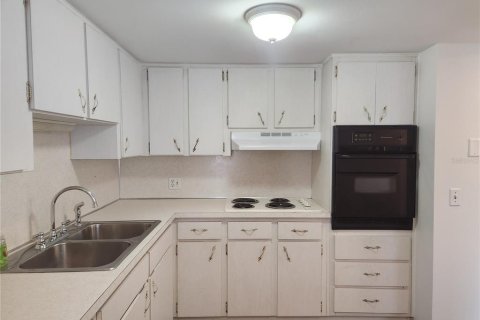 Copropriété à louer à Clearwater, Floride: 1 chambre, 76.64 m2 № 2096534 - photo 5