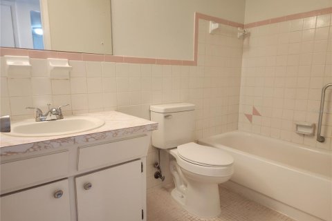 Copropriété à louer à Clearwater, Floride: 1 chambre, 76.64 m2 № 2096534 - photo 8