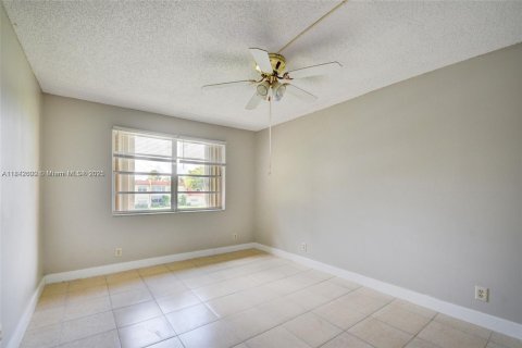 Copropriété à louer à West Palm Beach, Floride: 2 chambres, 82.5 m2 № 1834187 - photo 7