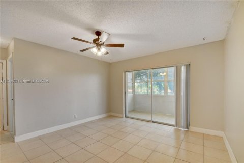 Copropriété à louer à West Palm Beach, Floride: 2 chambres, 82.5 m2 № 1834187 - photo 26