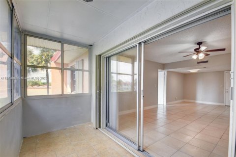 Copropriété à louer à West Palm Beach, Floride: 2 chambres, 82.5 m2 № 1834187 - photo 3