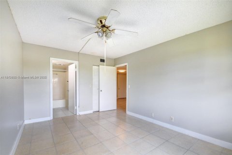 Copropriété à louer à West Palm Beach, Floride: 2 chambres, 82.5 m2 № 1834187 - photo 6