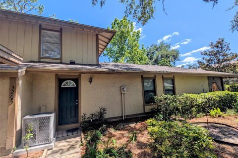 Townhouse in Brandon, Florida 3 bedrooms, 116.69 sq.m. № 2201170
