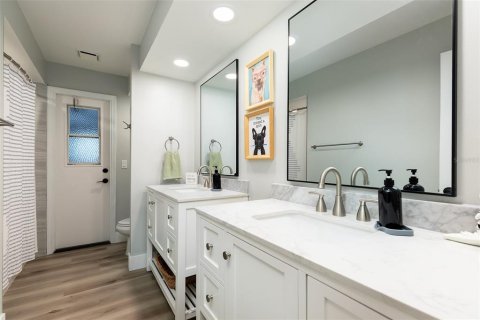 Villa ou maison à vendre à Longwood, Floride: 4 chambres, 247.03 m2 № 2403134 - photo 21