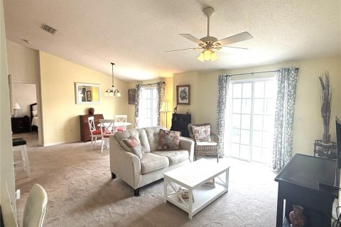 Townhouse in New Port Richey, Florida 2 bedrooms, 109.25 sq.m. № 1866939 - photo 2
