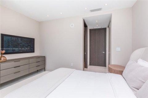 Copropriété à louer à Miami, Floride: 4 chambres, 371.14 m2 № 1934606 - photo 13