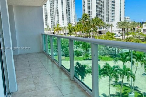 Copropriété à louer à Sunny Isles Beach, Floride: 1 chambre, 92.07 m2 № 1989017 - photo 21