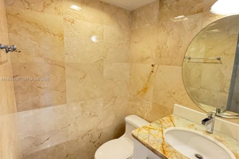 Copropriété à louer à Sunny Isles Beach, Floride: 1 chambre, 92.07 m2 № 1989017 - photo 14