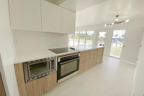 Condo in Lighthouse Point, Florida, 2 bedrooms  № 2083537 - photo 5