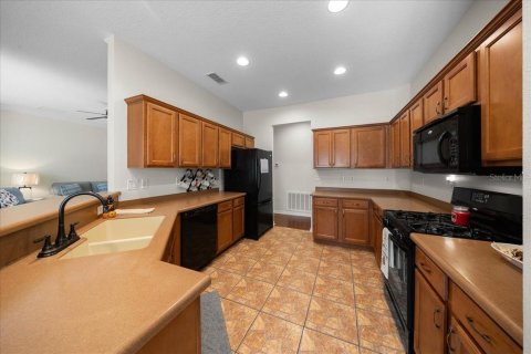 Villa ou maison à vendre à Ocala, Floride: 2 chambres, 181.16 m2 № 2416588 - photo 26