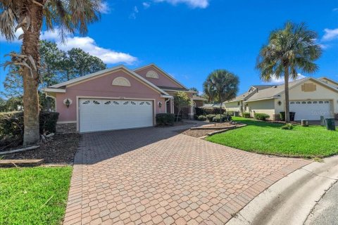 Villa ou maison à vendre à Ocala, Floride: 2 chambres, 181.16 m2 № 2416588 - photo 3