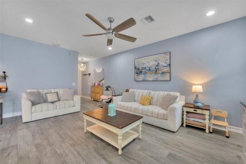 Adosado en venta en Melbourne, Florida, 4 dormitorios, 163.42 m2 № 2099154 - foto 13