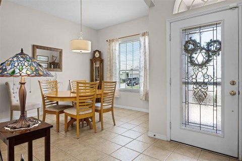 House in Davenport, Florida 4 bedrooms, 188.13 sq.m. № 1852551 - photo 8