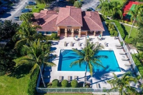 Condominio en venta en Port St. Lucie, Florida, 2 dormitorios, 95.97 m2 № 2241049 - foto 5