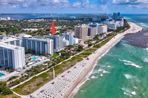 Copropriété à louer à Miami Beach, Floride: 1 chambre, 95.69 m2 № 1868213 - photo 11