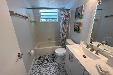Apartamento en alquiler en Kissimmee, Florida, 3 dormitorios, 119.57 m2 № 1873127 - foto 13