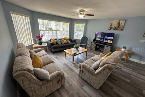 Apartamento en alquiler en Kissimmee, Florida, 3 dormitorios, 119.57 m2 № 1873127 - foto 4