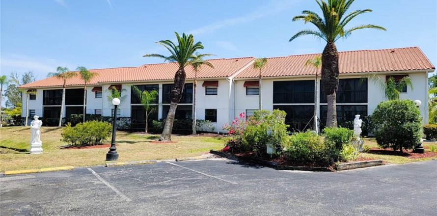Condo in Englewood, Florida, 2 bedrooms  № 1652250