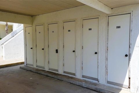 Condo in Englewood, Florida, 2 bedrooms  № 1652250 - photo 20