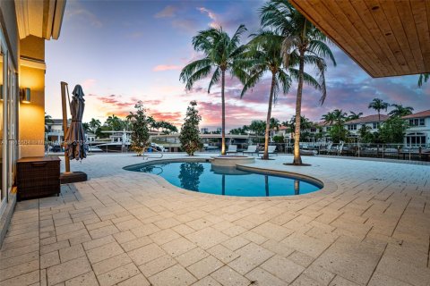 Купить виллу или дом в Холливуд, Флорида 6 спален, 452.25м2, № 1942703 - фото 23