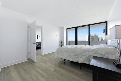 Copropriété à vendre à West Palm Beach, Floride: 2 chambres, 108.7 m2 № 2247939 - photo 10