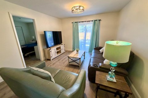 Condo in Coral Springs, Florida, 2 bedrooms  № 2083484 - photo 3