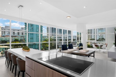 Copropriété à vendre à Miami Beach, Floride: 4 chambres, 255.67 m2 № 1966827 - photo 7