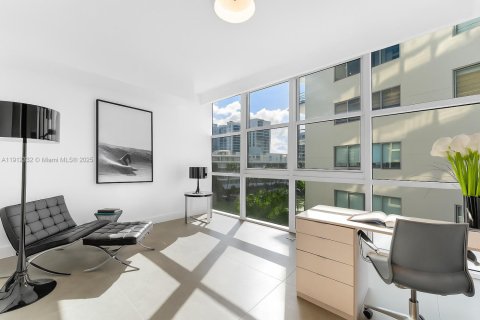Copropriété à vendre à Miami Beach, Floride: 4 chambres, 255.67 m2 № 1966827 - photo 23