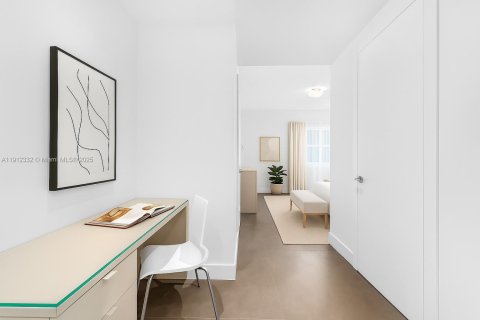 Copropriété à vendre à Miami Beach, Floride: 4 chambres, 255.67 m2 № 1966827 - photo 16