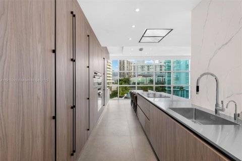 Copropriété à vendre à Miami Beach, Floride: 4 chambres, 255.67 m2 № 1966827 - photo 8