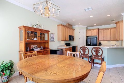 House in Poinciana, Florida 2 bedrooms, 149.94 sq.m. № 1561928 - photo 17