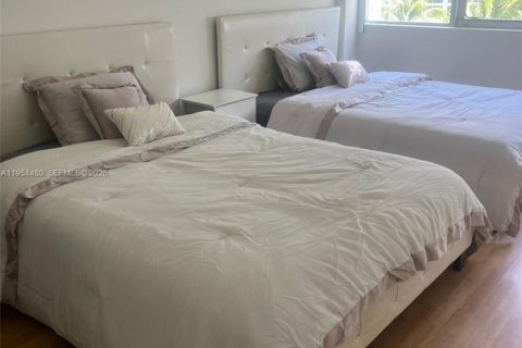 Снять в аренду кондоминиум в Майами-Бич, Флорида 1 спальня, 67.73м2, № 2009764 - фото 4