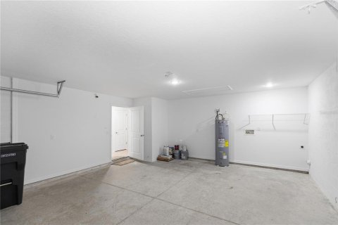 House in Wimauma, Florida 4 bedrooms, 148.36 sq.m. № 2156027 - photo 24