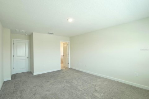House in Davenport, Florida 4 bedrooms, 216.83 sq.m. № 2233765 - photo 21