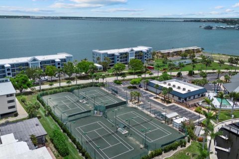 Condominio en alquiler en Punta Gorda, Florida, 3 dormitorios, 178 m2 № 1873449 - foto 19