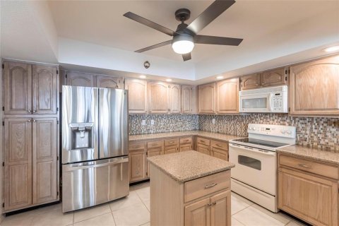 Condominio en alquiler en Punta Gorda, Florida, 3 dormitorios, 178 m2 № 1873449 - foto 28