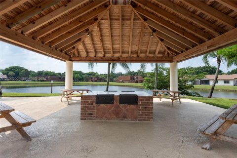 Copropriété à vendre à Davie, Floride: 3 chambres, 153.66 m2 № 2407877 - photo 29