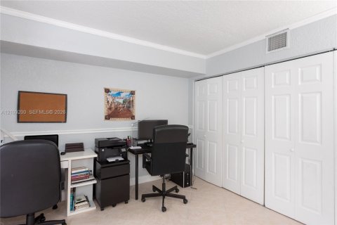 Copropriété à vendre à Davie, Floride: 3 chambres, 153.66 m2 № 2407877 - photo 15
