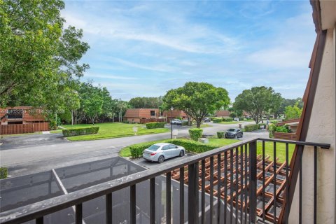 Copropriété à vendre à Davie, Floride: 3 chambres, 153.66 m2 № 2407877 - photo 21